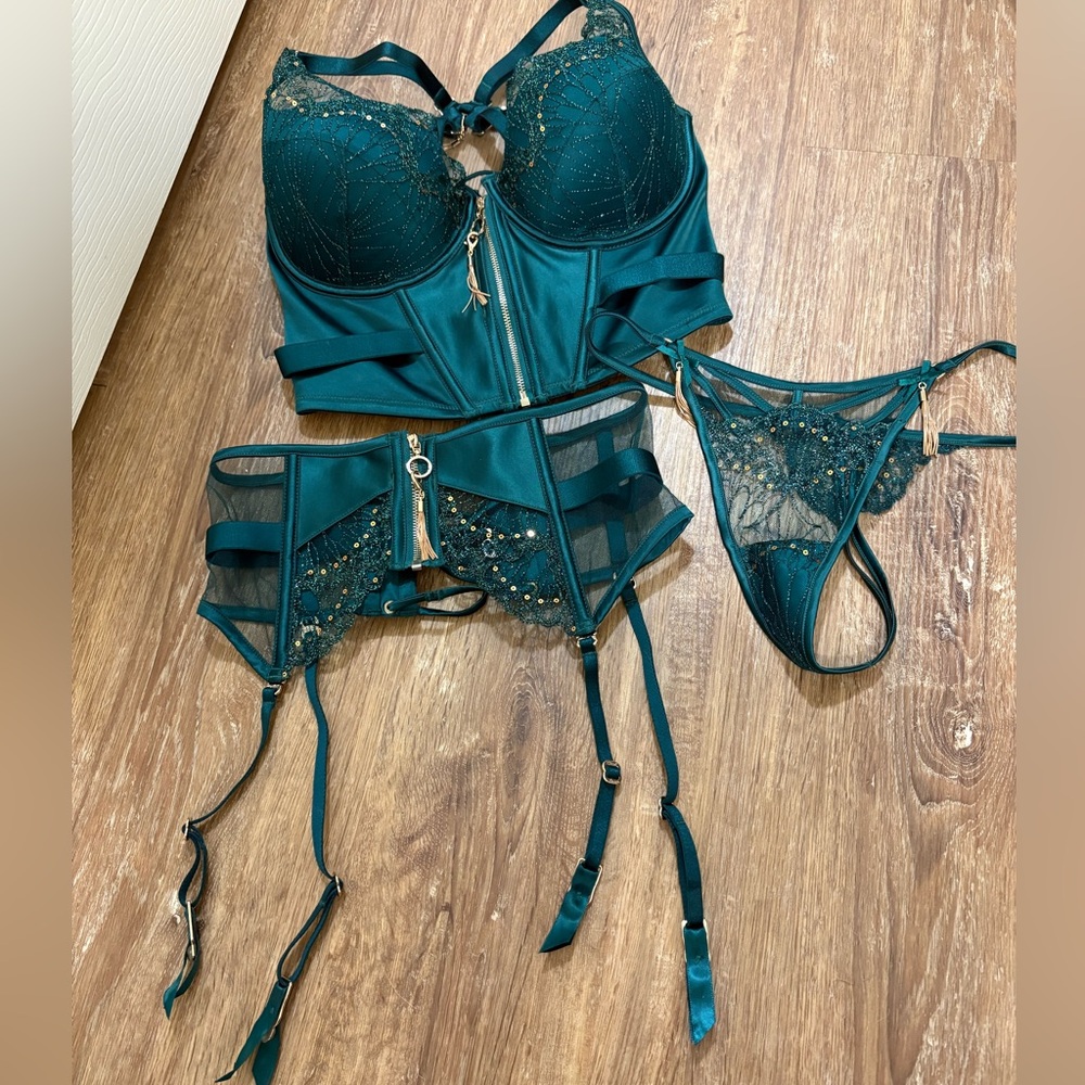 Honey Birdette Gloria Emerald Lace Waspie and Thong XS size